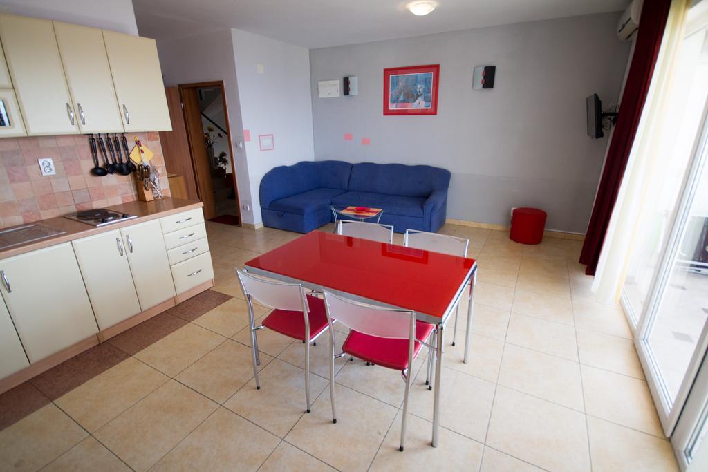 Apartments Jasna Trogir Exterior foto