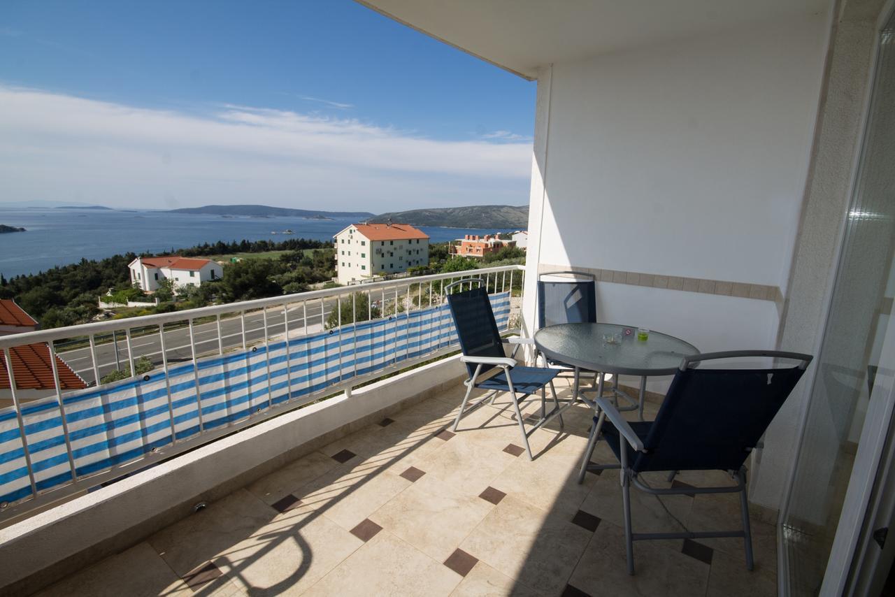 Apartments Jasna Trogir Exterior foto